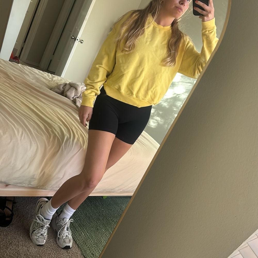 Outdoor Voices Crew Neck / Sweatshirt